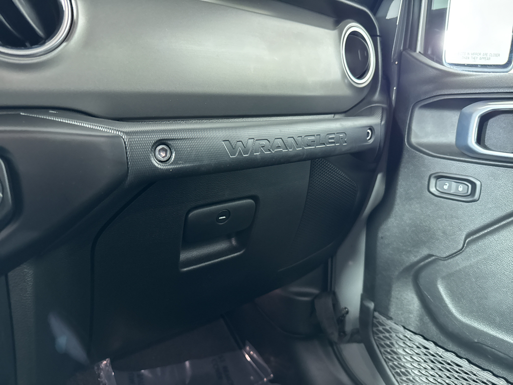 2021 Jeep Wrangler Unlimited Rubicon 4xe photo 35