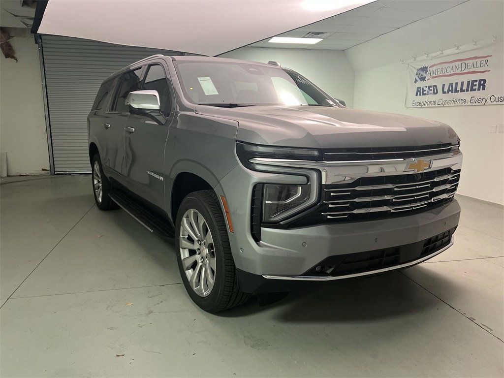 2026 Chevrolet Suburban Premier's photo