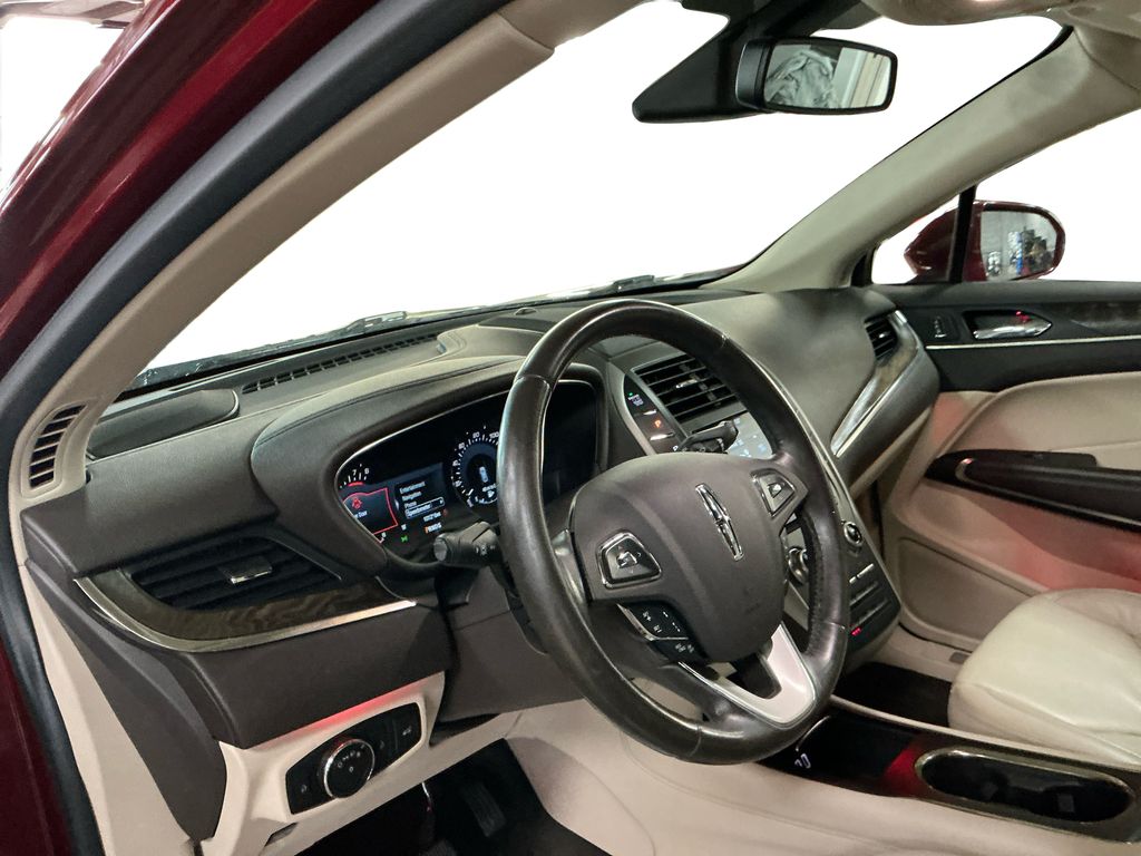 2017 Lincoln MKC Reserve photo 9