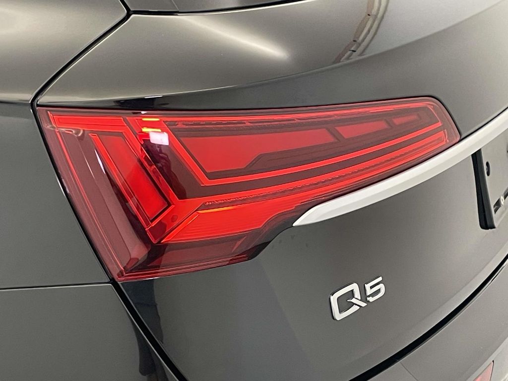 2022 Audi Q5 45 S line Premium photo 12