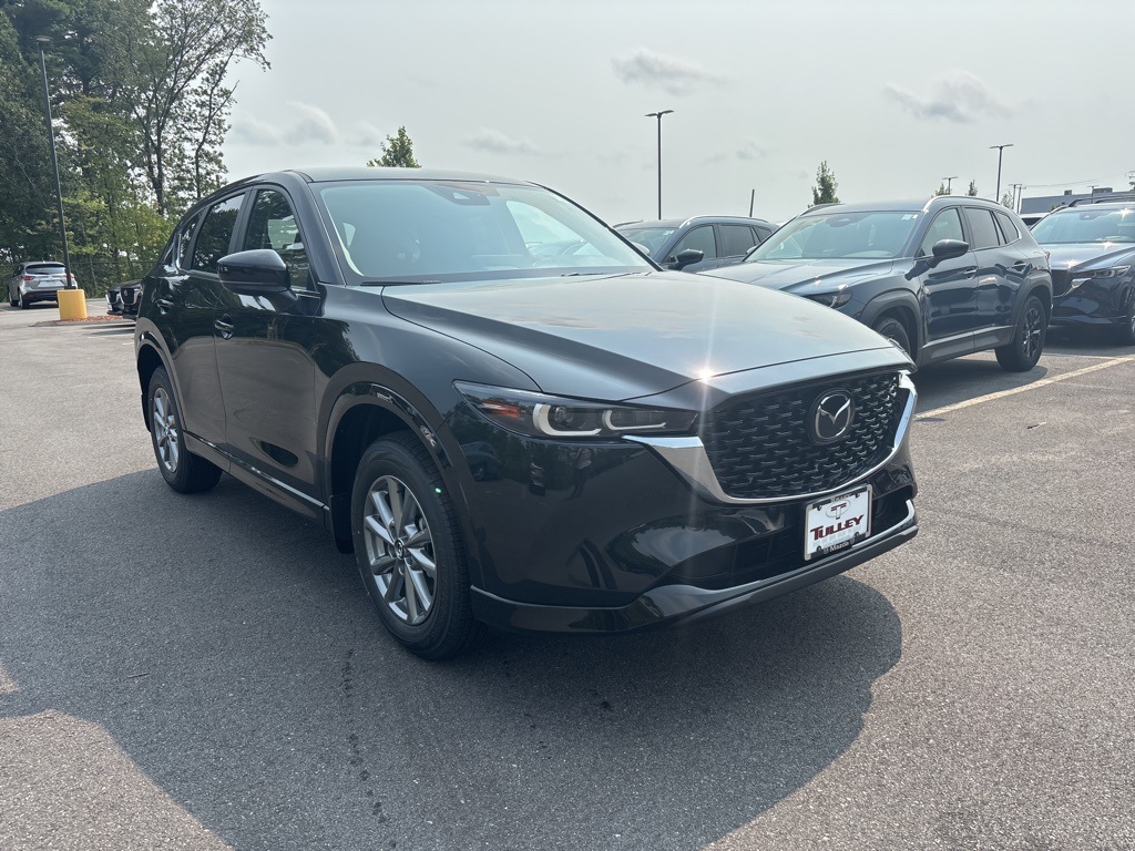 2025 Mazda CX-5 2.5 S Preferred photo 4