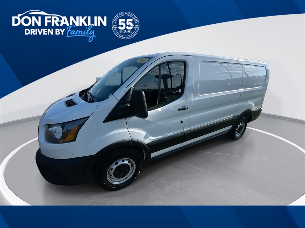 2025 Ford Transit Van Base's photo