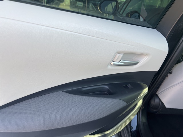2020 Toyota Corolla LE photo 14