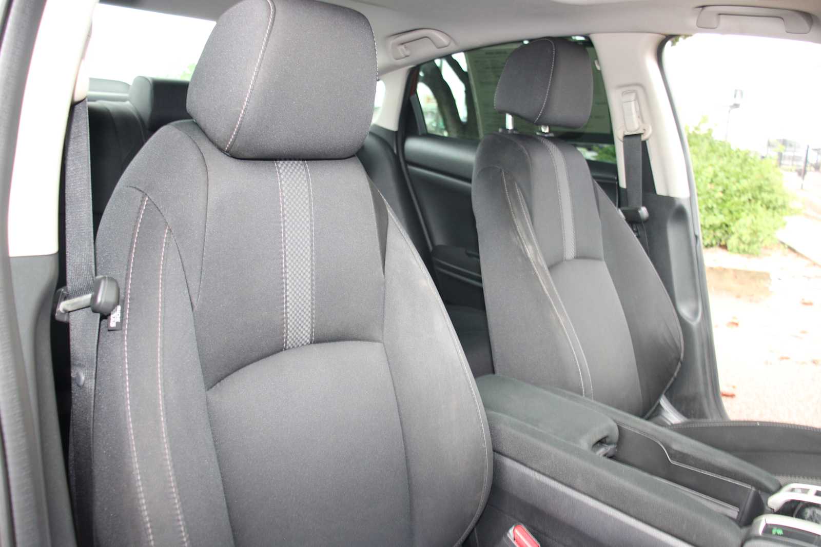2020 Honda Civic EX photo 30