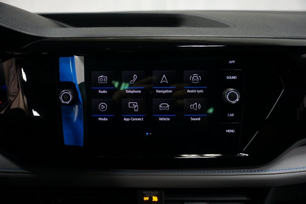2024 Volkswagen Taos SE photo 17