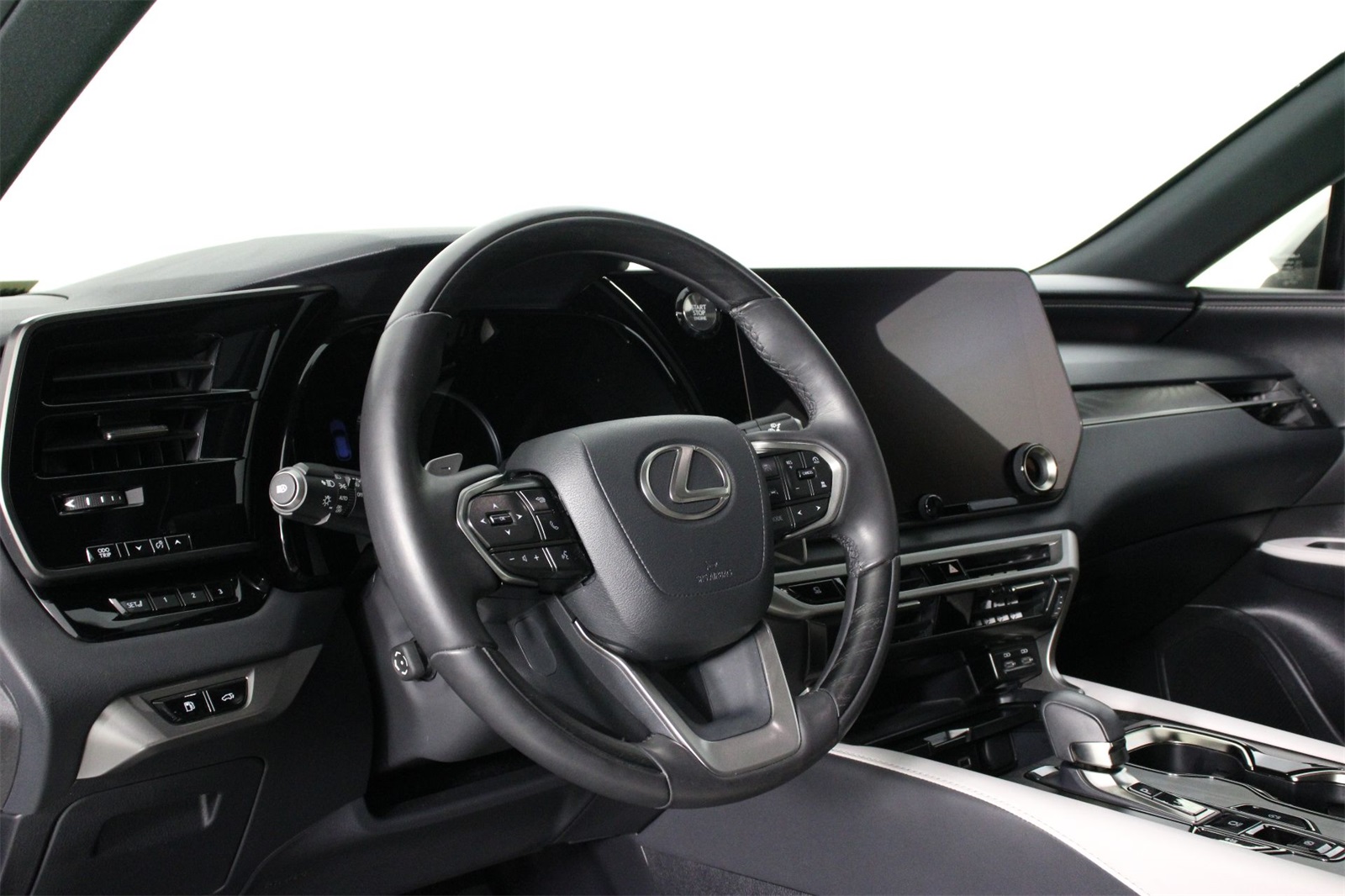 2024 Lexus RX 350 Premium photo 12