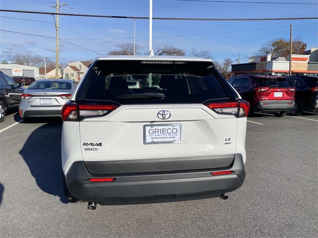 2025 Toyota RAV4 LE photo 3