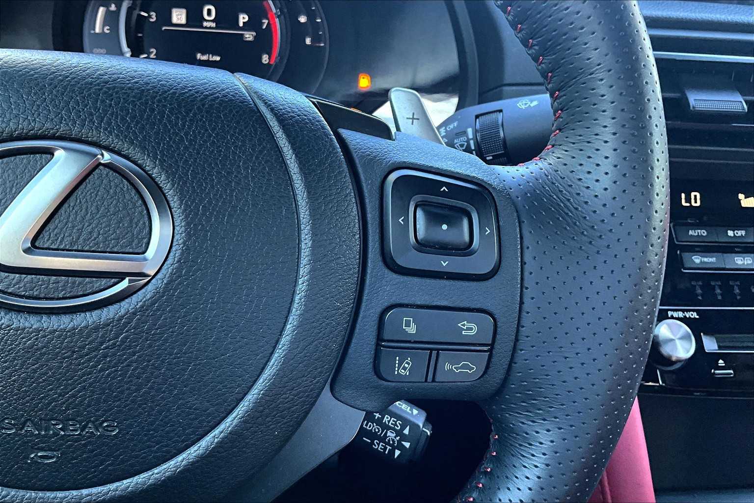 2023 Lexus IS F SPORT photo 21