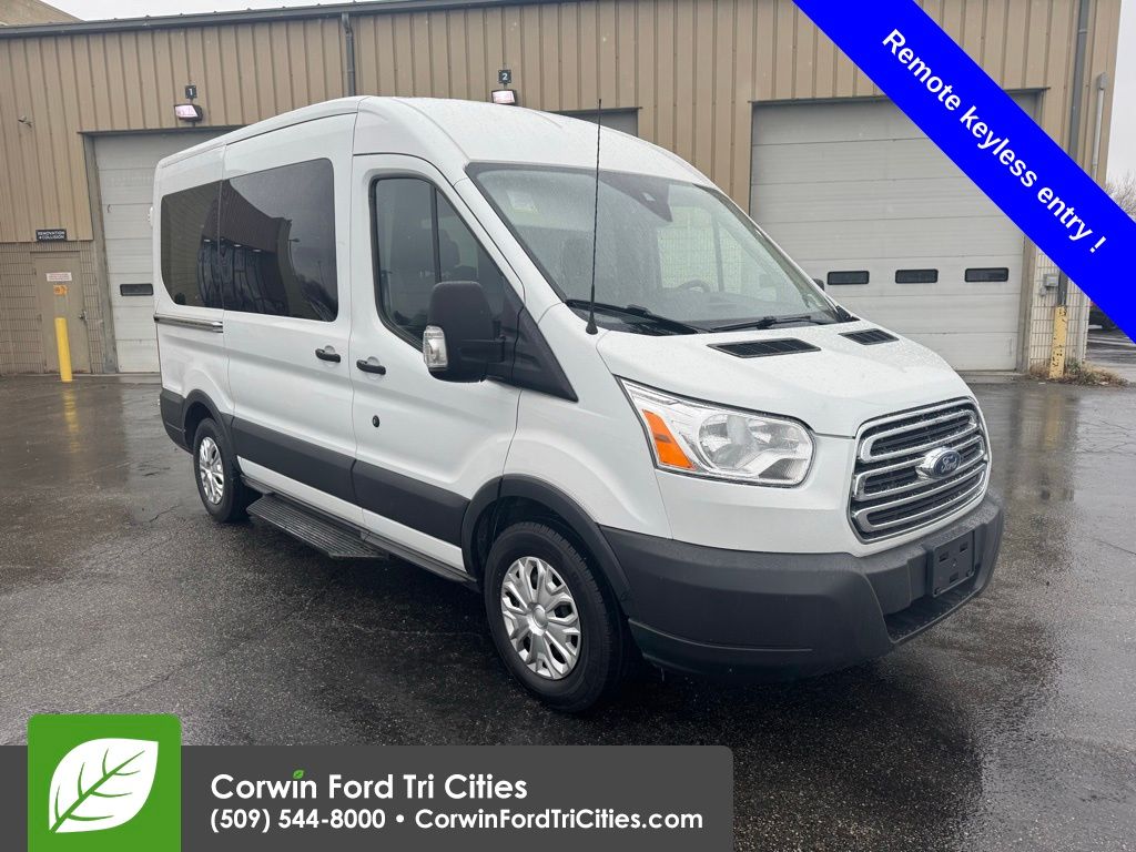 2018 Ford Transit Wagon XLT's photo