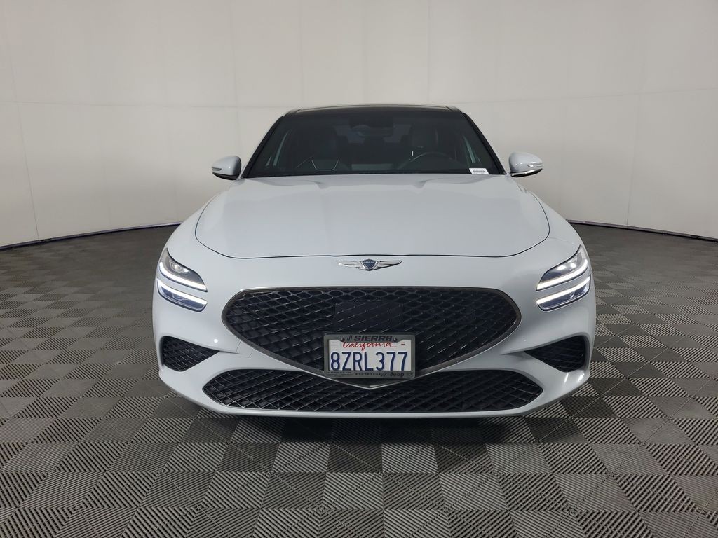 2022 Genesis G70 3.3T photo 9