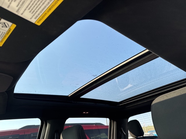 2021 Ford F-150 XLT photo 2