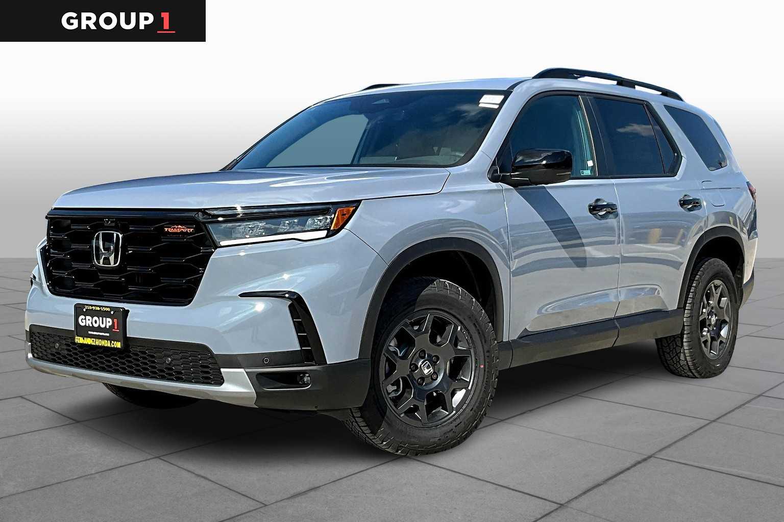 2025 Honda Pilot TrailSport's photo