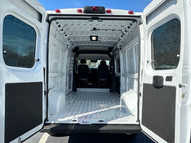 2025 Ram ProMaster 2500 Cargo Van photo 11