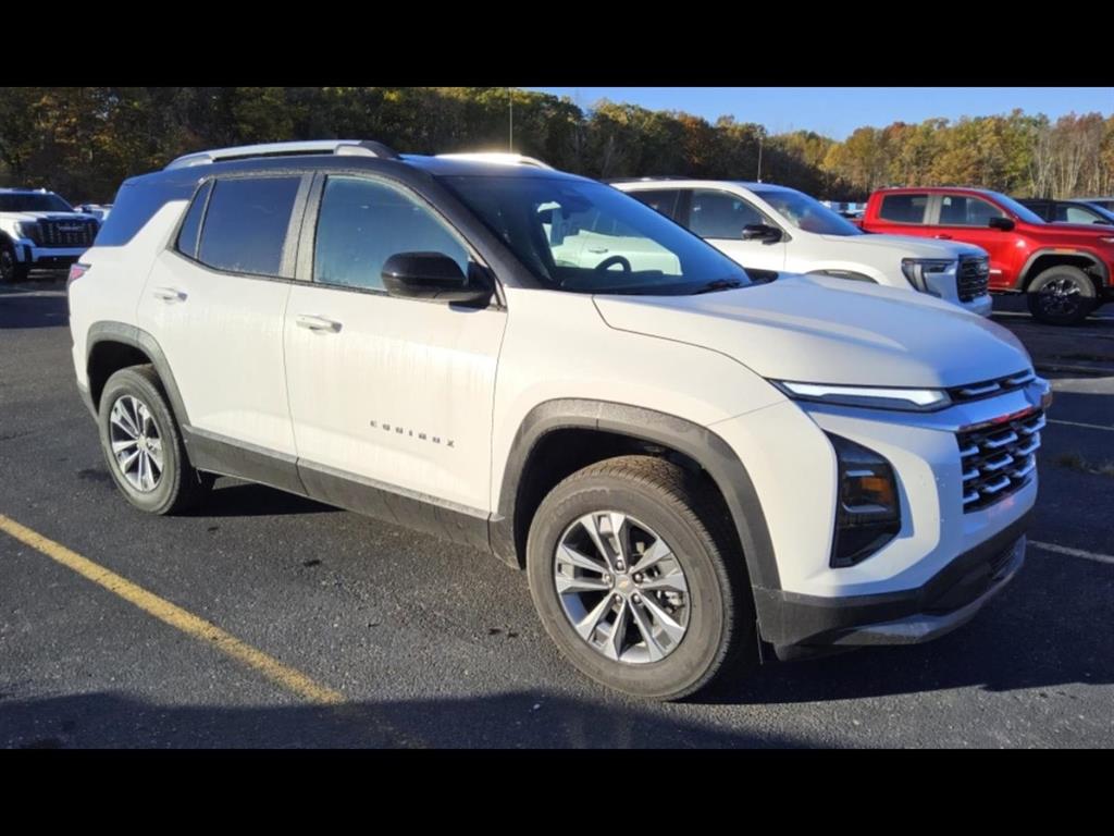 2025 Chevrolet Equinox LT's photo