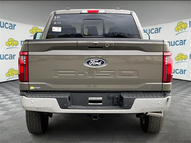 2025 Ford F-150 XLT photo 4