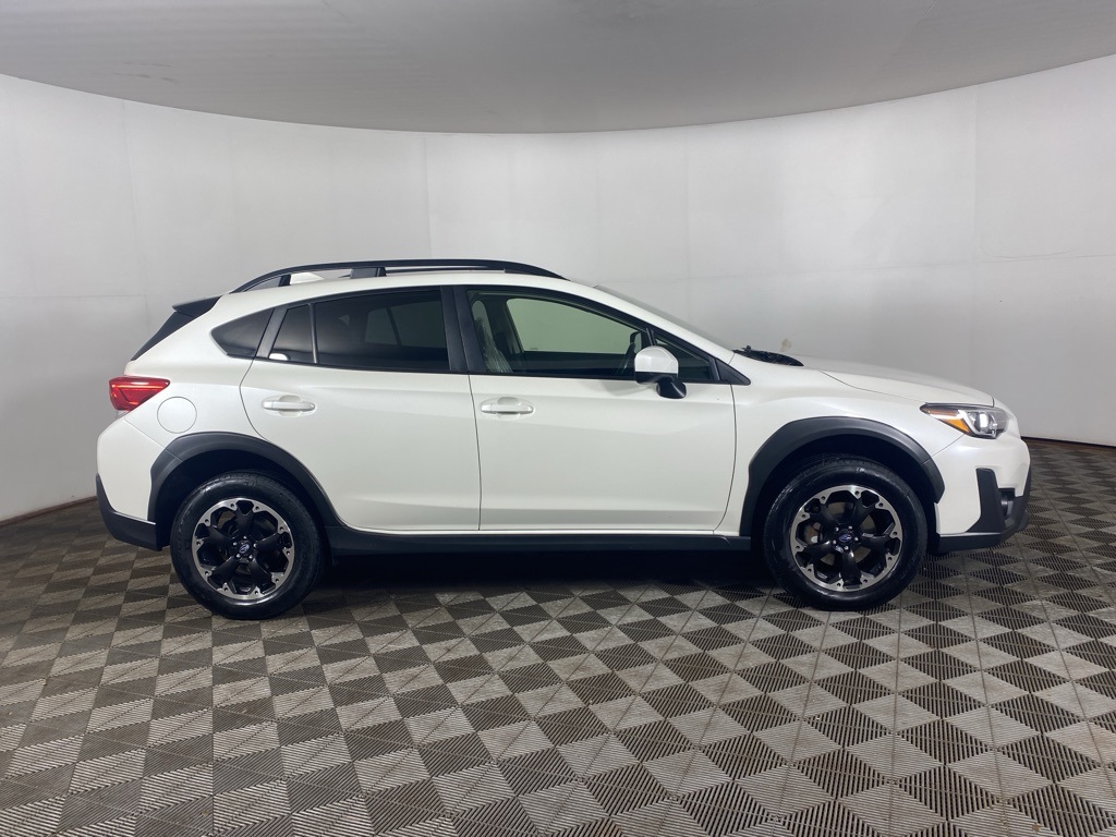2023 Subaru Crosstrek Premium photo 2