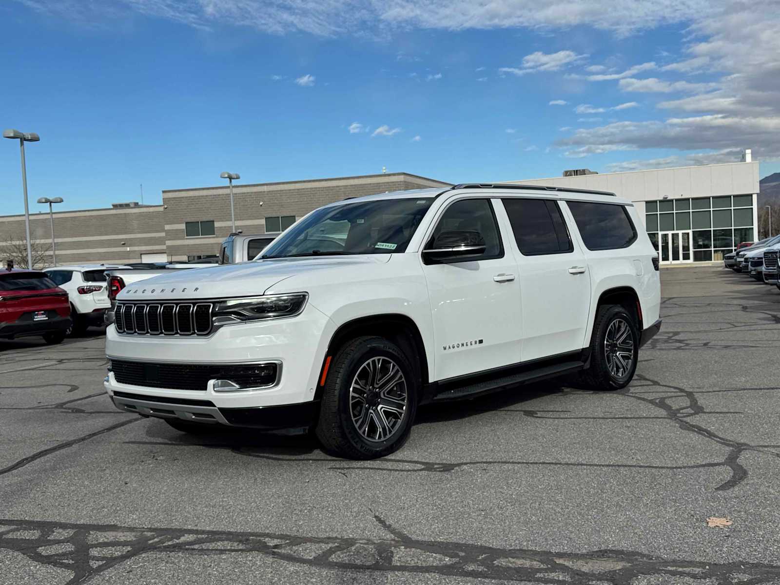 2024 Jeep Wagoneer L Series II's photo