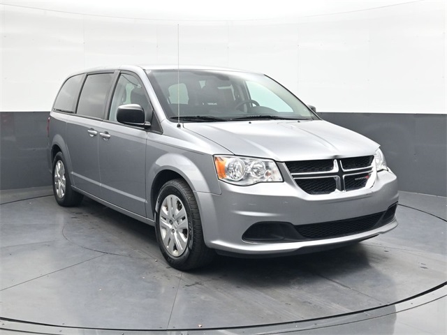 2018 Dodge Grand Caravan SE photo 2