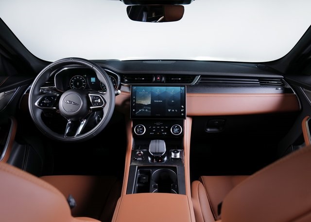 2026 Jaguar F-PACE P250 R-Dynamic S photo 4
