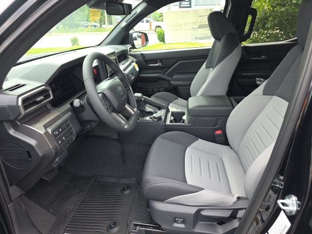 2025 Toyota Tacoma TRD Off-Road 4x4 Double Cab photo 9