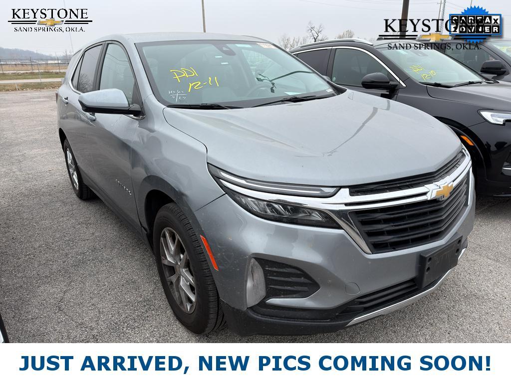 2023 Chevrolet Equinox LT's photo