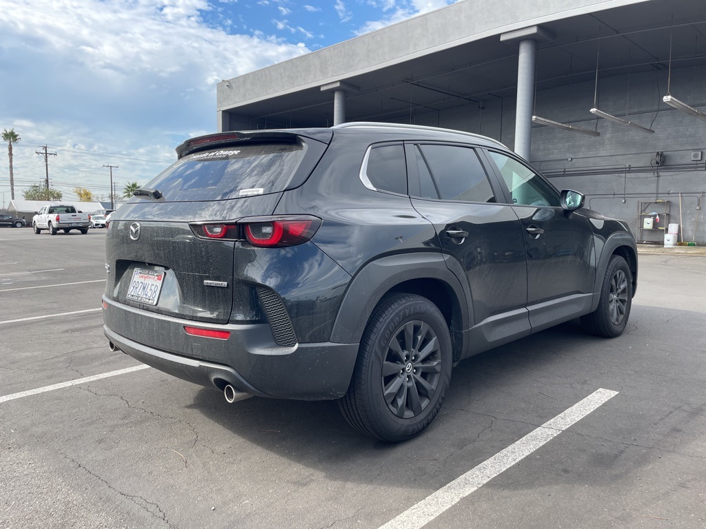 2025 Mazda CX-50 Select photo 2
