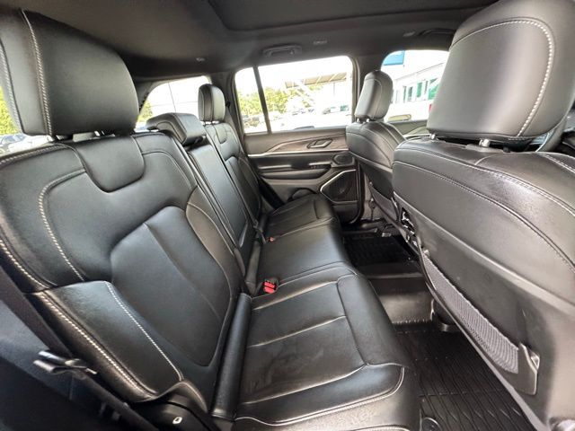 2024 Jeep Grand Cherokee Limited photo 21