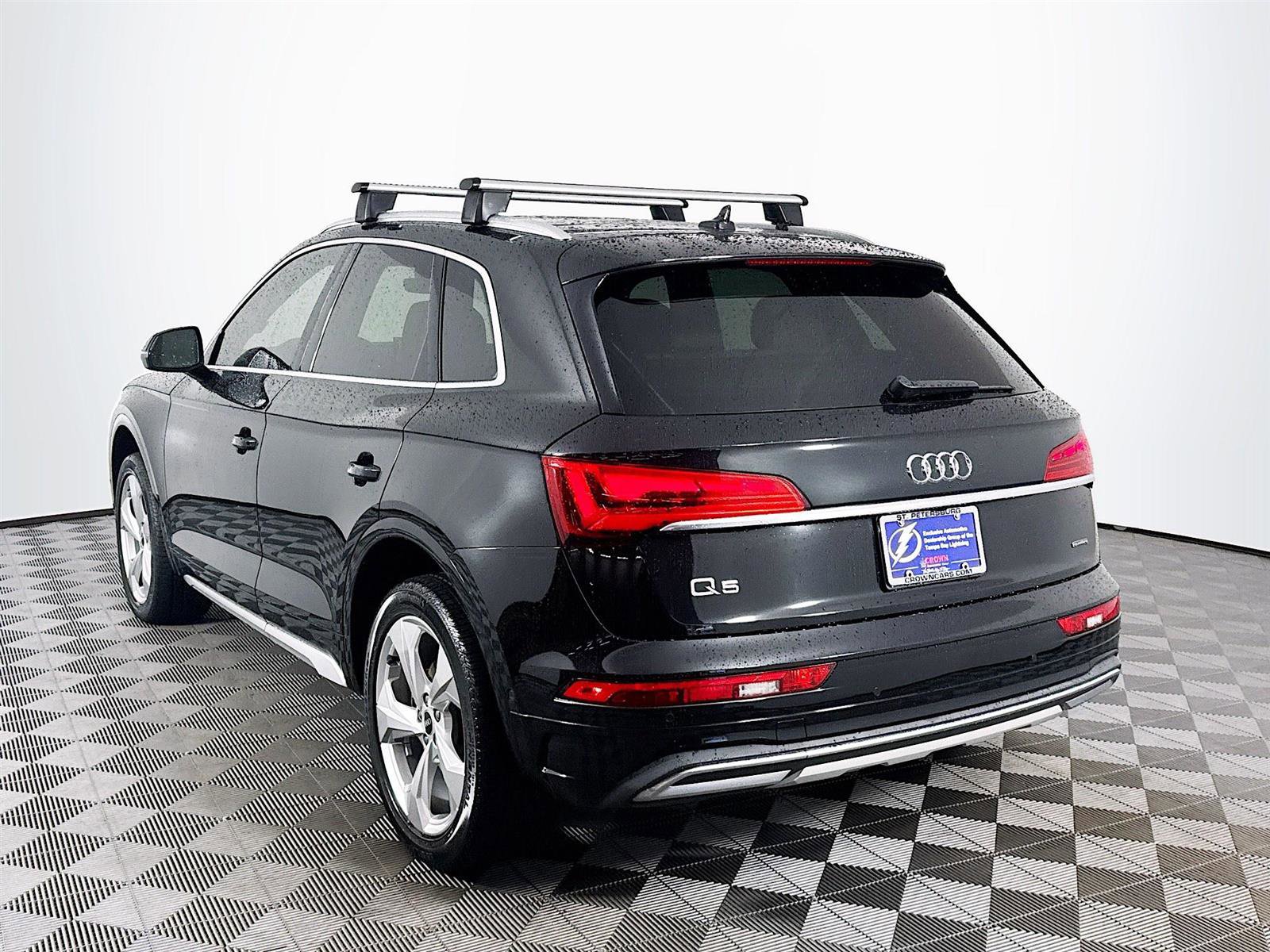 2021 Audi Q5 45 Prestige Premium photo 4