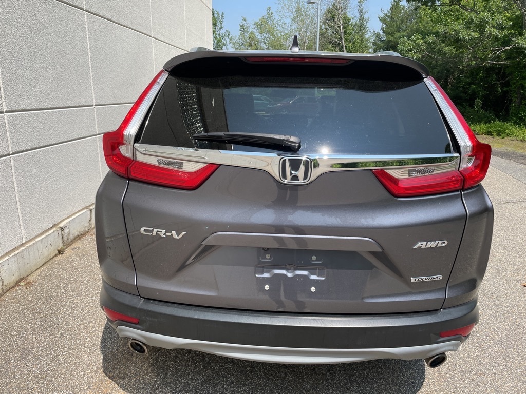 2019 Honda CR-V Touring photo 4