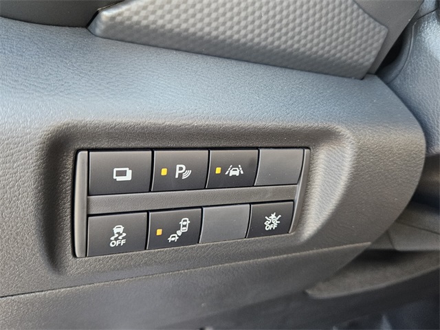 2025 Nissan Kicks Play S photo 20