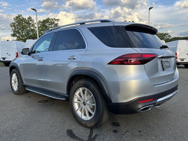 2026 Mercedes Benz GLE 350 4MATIC photo 3