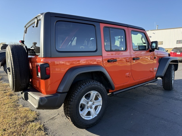 2018 Jeep Wrangler Unlimited Sport S photo 4