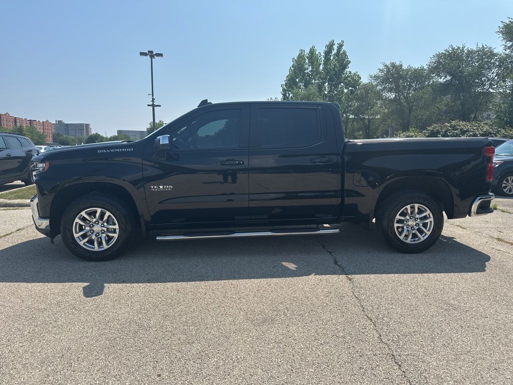 2020 Chevrolet Silverado 1500 LT photo 4