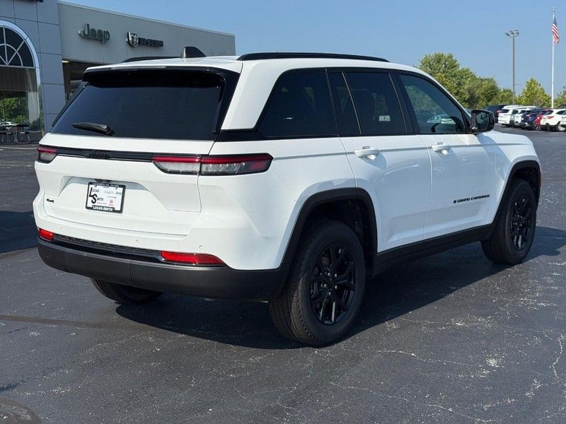 2025 Jeep Grand Cherokee Altitude X photo 3