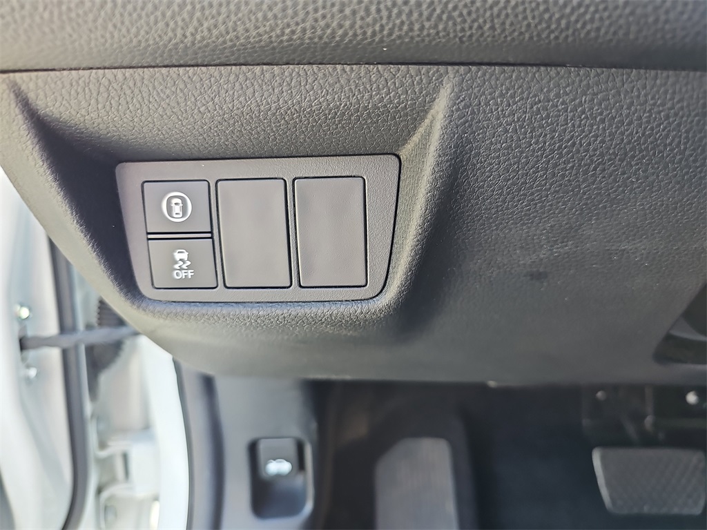 2019 Honda Accord EX photo 23