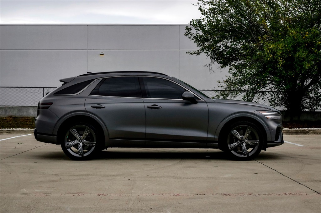 2024 Genesis GV70 3.5T Sport Prestige photo 4