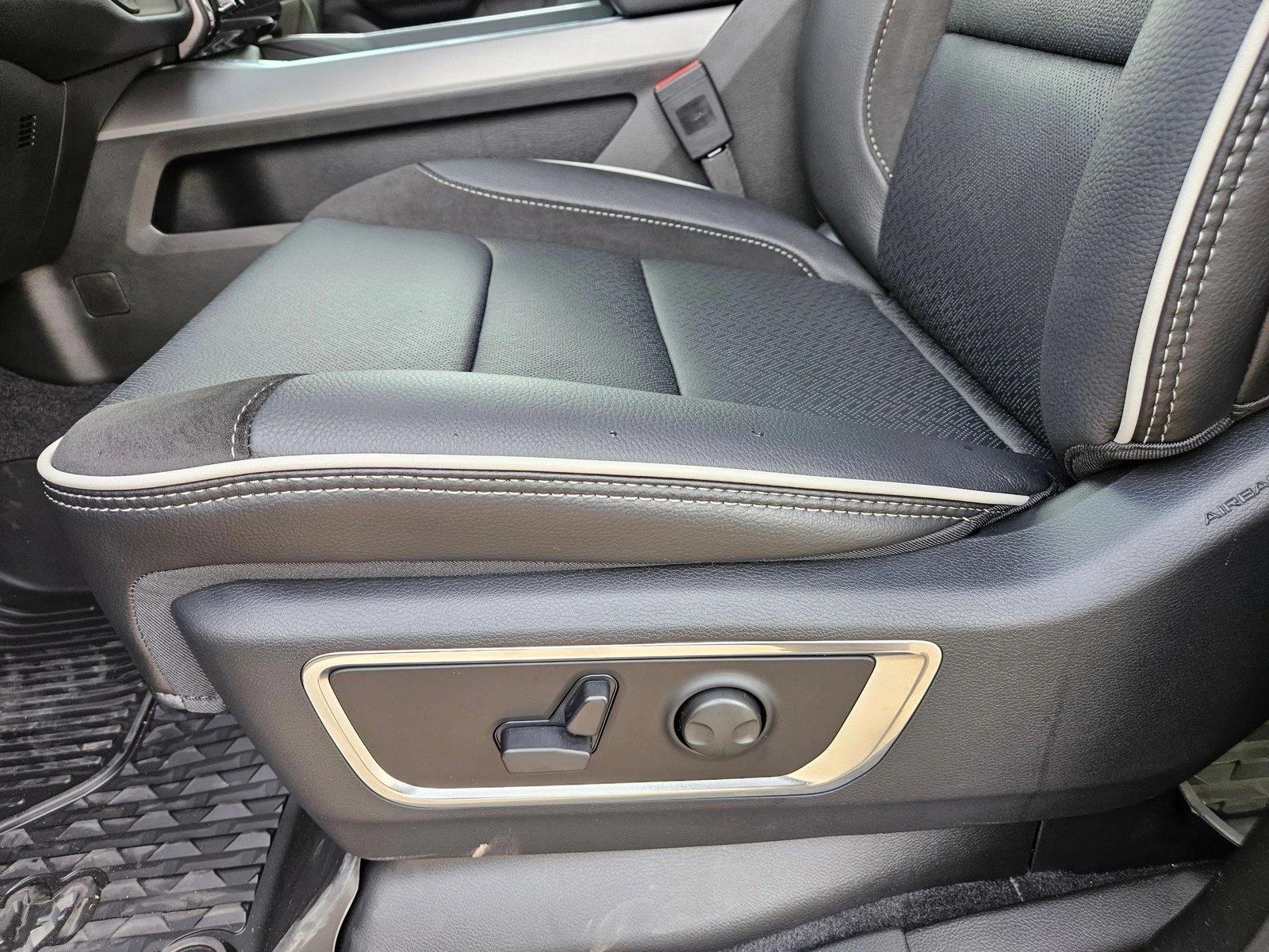 2026 Ram 1500 Laramie photo 4