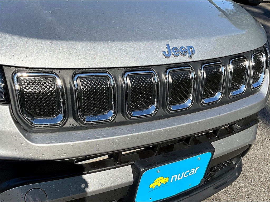 2022 Jeep Compass Latitude photo 28
