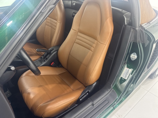 2001 Toyota MR2 Spyder photo 14