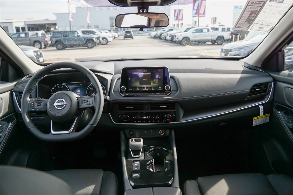 2024 Nissan Rogue SV photo 21