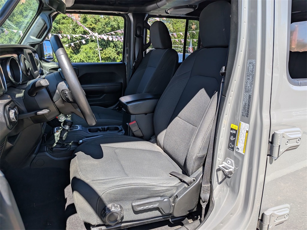 2021 Jeep Wrangler Unlimited Willys photo 15