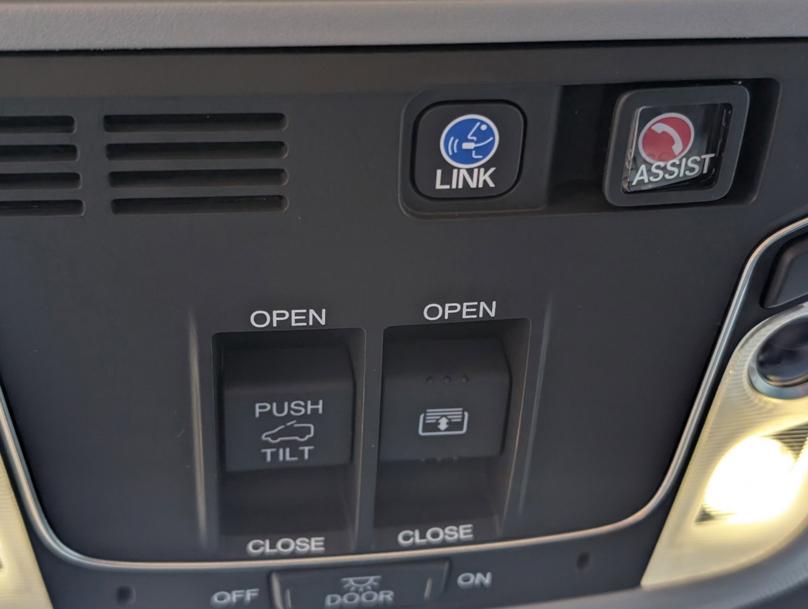 2022 Honda Pilot Elite photo 13