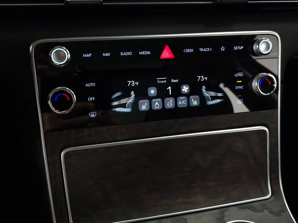 2025 Genesis GV80 2.5T photo 22