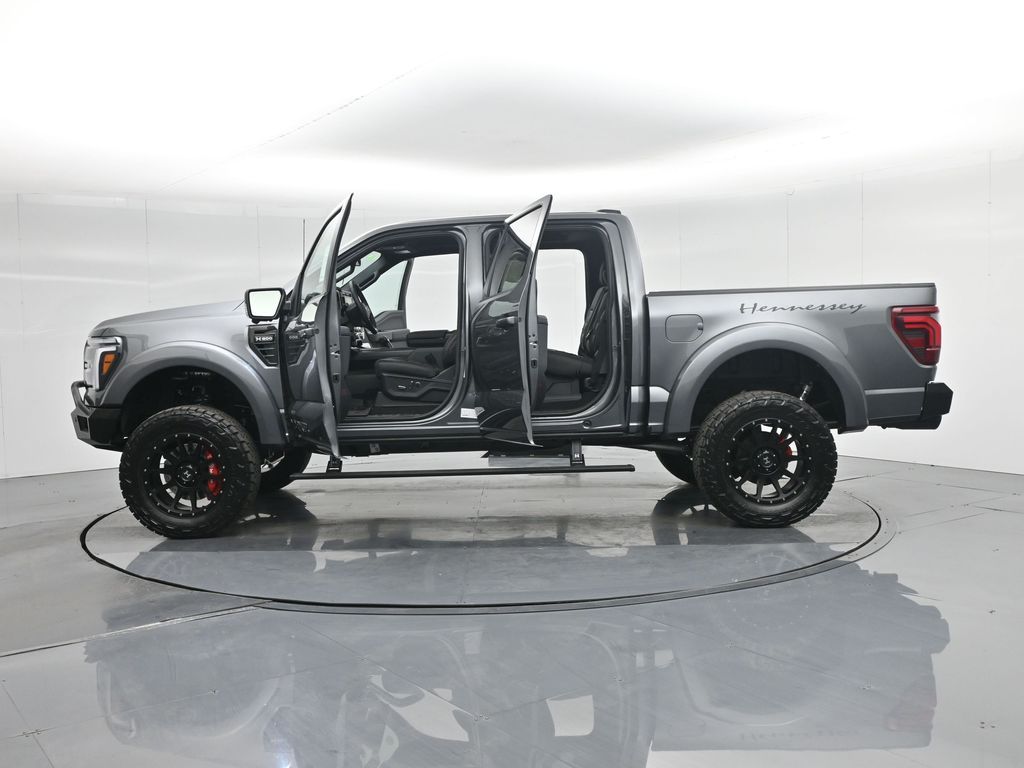 2025 Ford F-150 Lariat photo 3