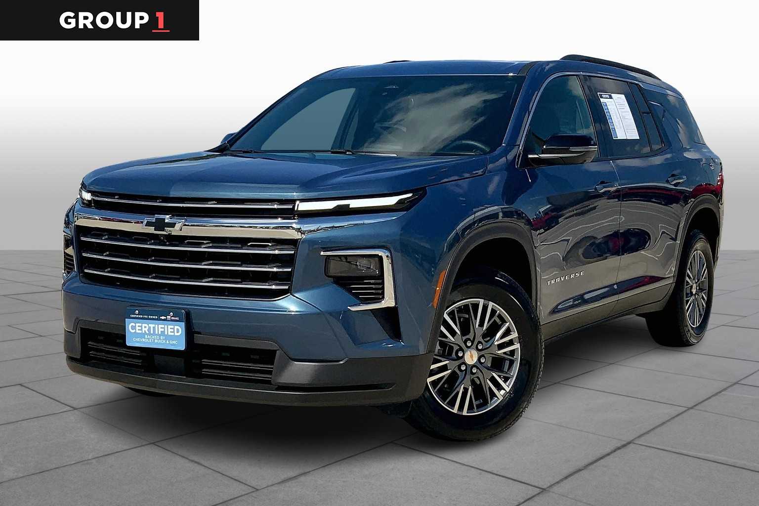 2025 Chevrolet Traverse LT's photo