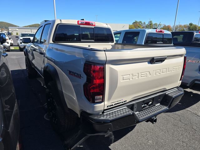 2026 Chevrolet Colorado Trail Boss photo 2