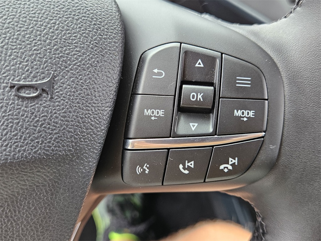 2025 Ford Maverick XLT photo 18
