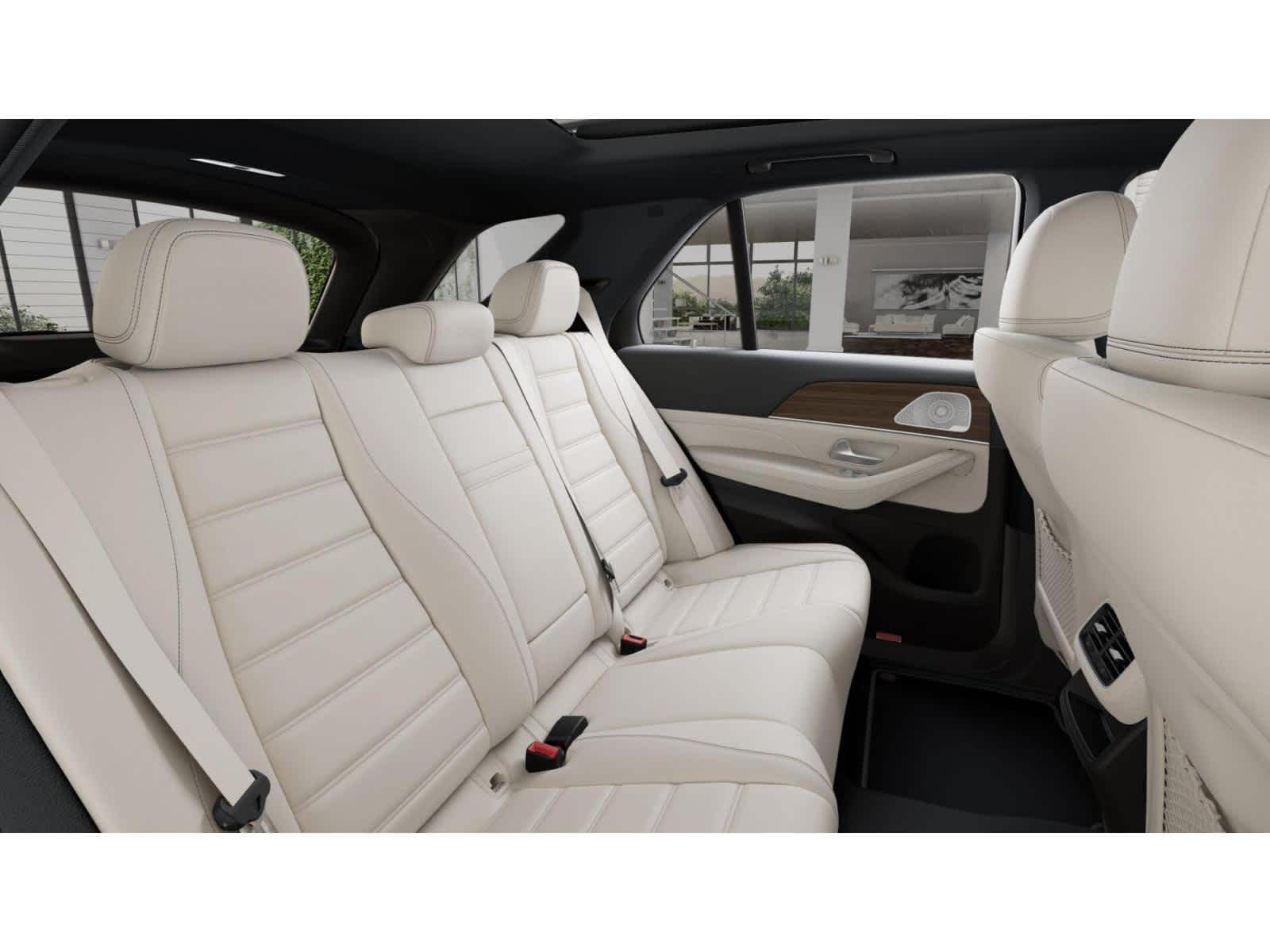 2025 Mercedes Benz GLE 350 4MATIC photo 4