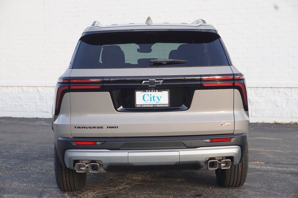 2026 Chevrolet Traverse Z71 photo 6