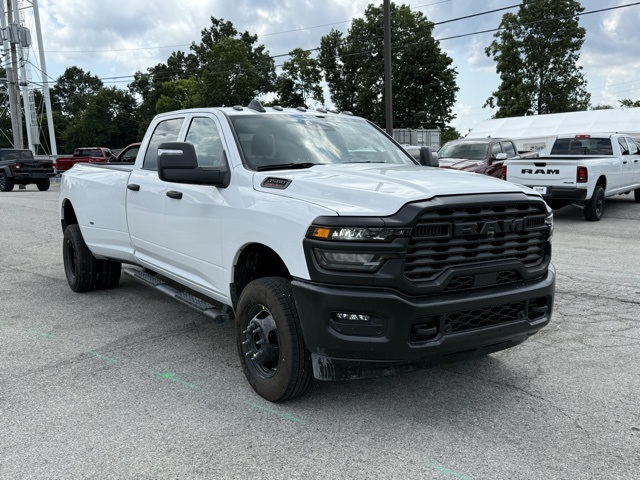 2026 Ram 3500 Tradesman photo 4